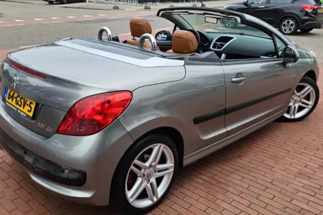 Peugeot 207 (2008) thumbnail 4