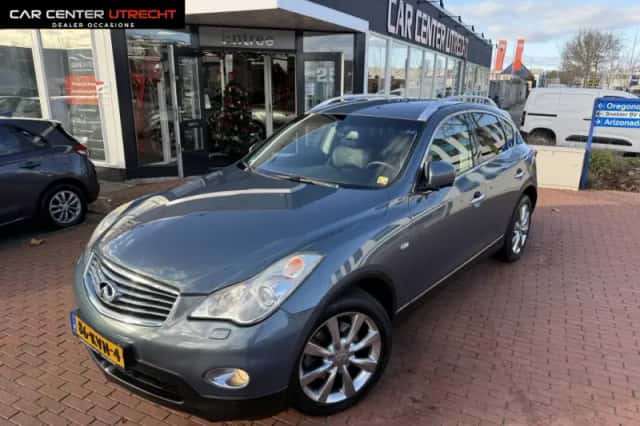 Infiniti EX (2010) thumbnail 1