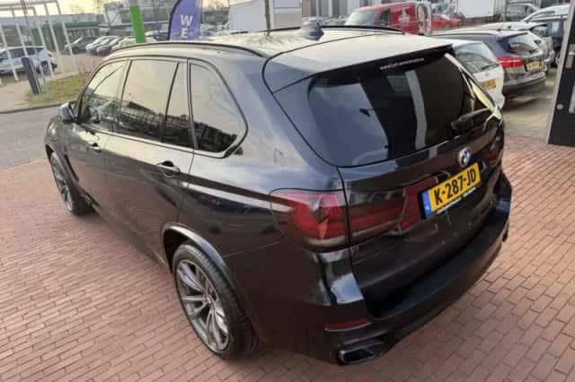 BMW X5 (2016) thumbnail 5