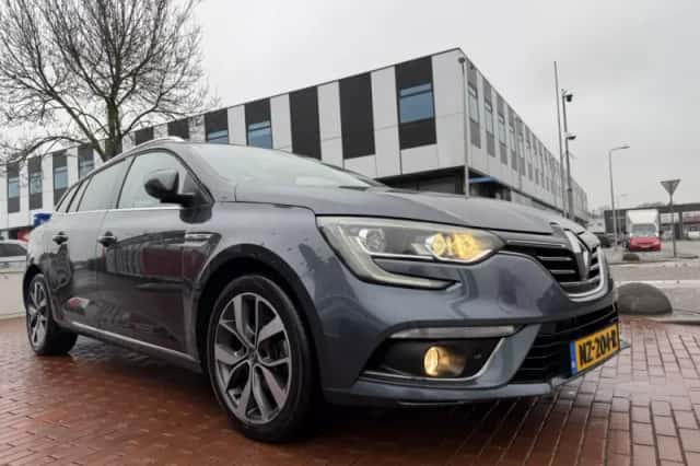 Renault Mégane (2017) thumbnail 6