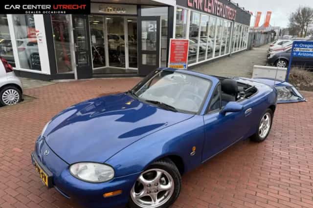 Mazda MX-5 (1999) thumbnail 1