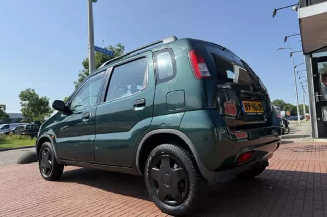 Suzuki Ignis (2001) thumbnail 3
