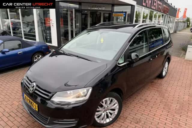 Volkswagen Sharan (2011) thumbnail 1