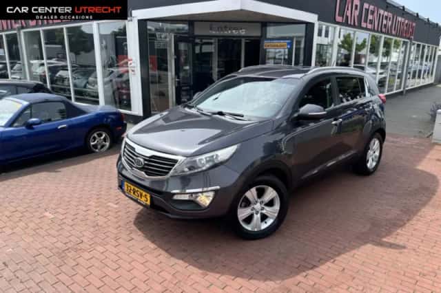 Kia Sportage (2011) thumbnail 1