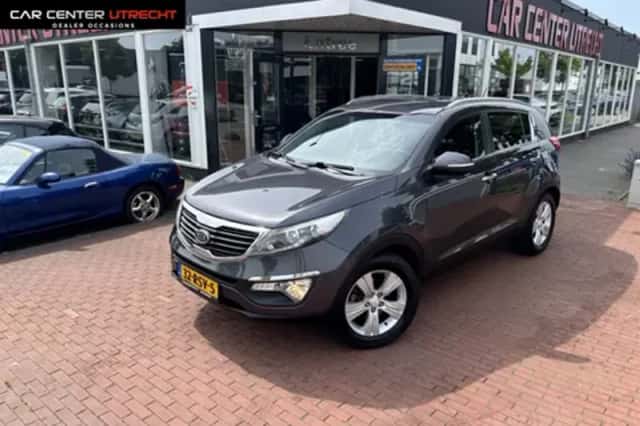 Ford S-Max (2012) thumbnail 5