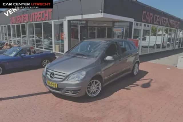 Opel Astra (2012) thumbnail 5