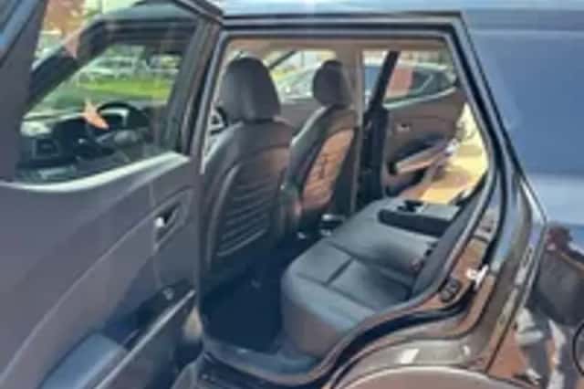 SsangYong Tivoli (2023) thumbnail 4