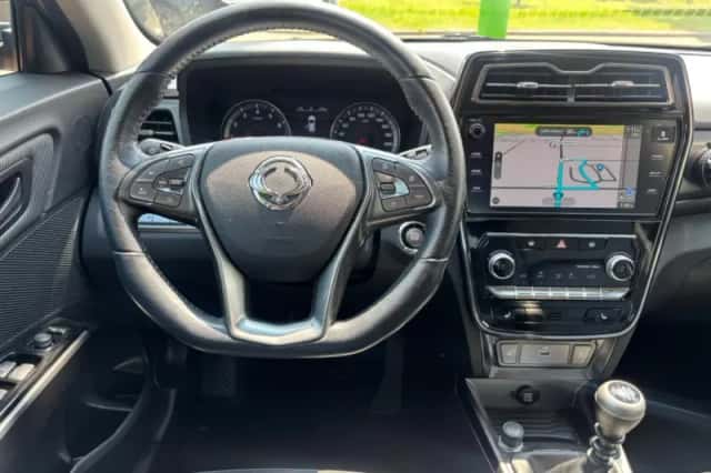 SsangYong Tivoli (2023) thumbnail 5