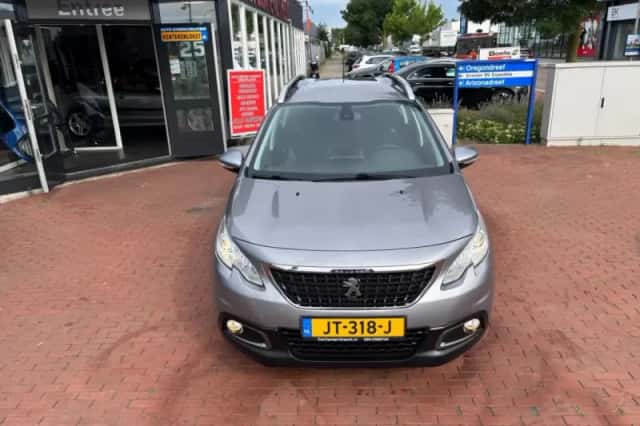 Peugeot 2008 (2016) thumbnail 5