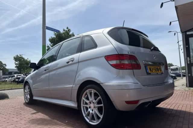 Mercedes-Benz B-Klasse (2008) thumbnail 3