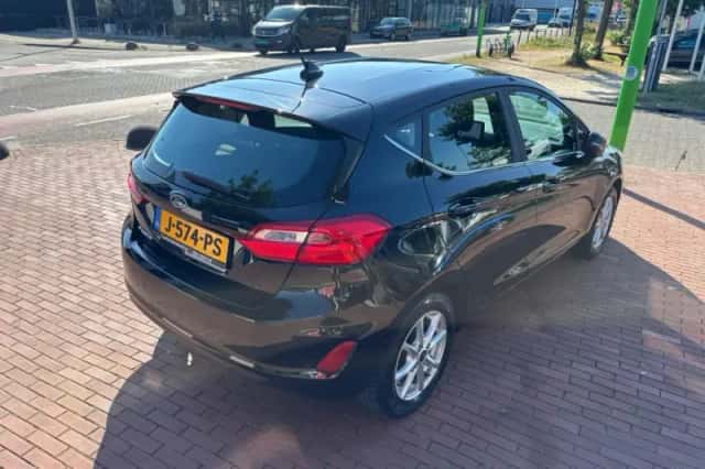 Ford Fiesta (2020) thumbnail 4