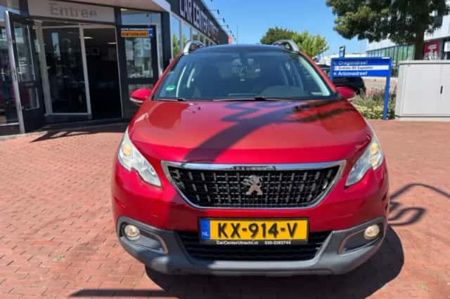 Peugeot 2008 (2016) thumbnail 5
