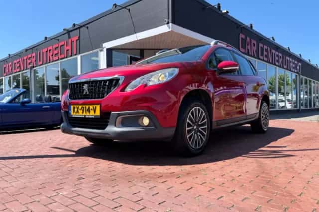 Peugeot 2008 (2016) thumbnail 6