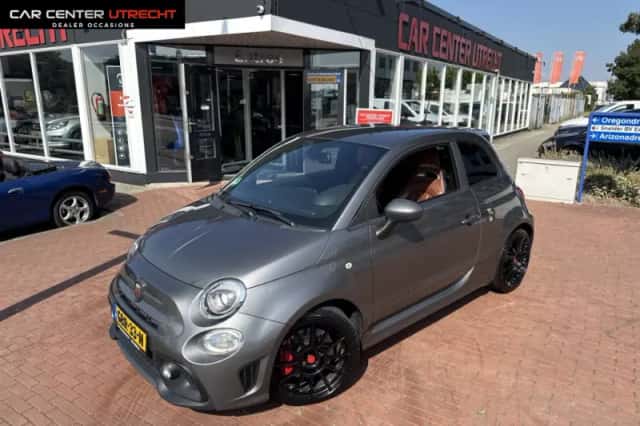 Fiat 500 (2017) thumbnail 1