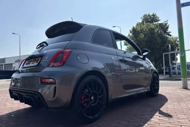 Fiat 500 (2017) thumbnail 6