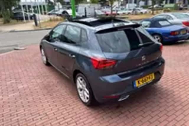 SEAT Ibiza (2019) thumbnail 3