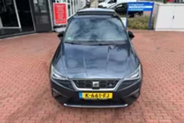 SEAT Ibiza (2019) thumbnail 4