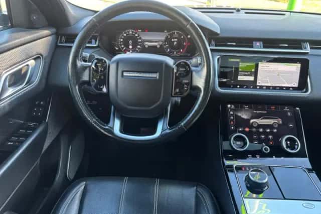 Land Rover Range Rover Velar (2017) thumbnail 2