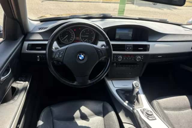 BMW 3-Serie (2011) thumbnail 4