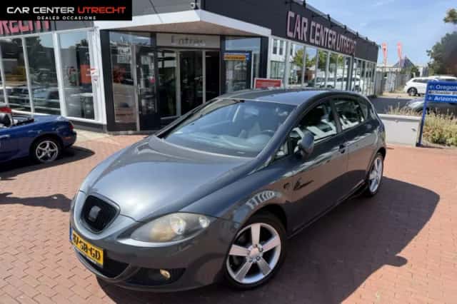 SEAT Leon (2005) thumbnail 1