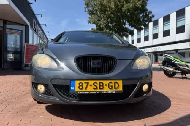 SEAT Leon (2005) thumbnail 6