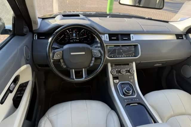 Land Rover Range Rover Evoque (2019) thumbnail 2