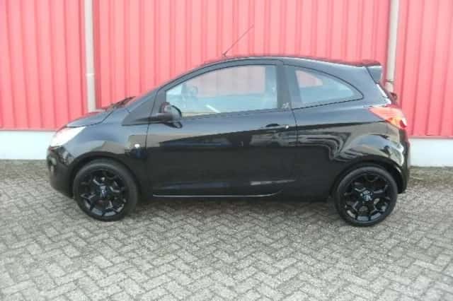 Ford Ka (2011) thumbnail 2
