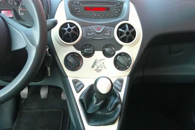 Ford Ka (2009) thumbnail 5