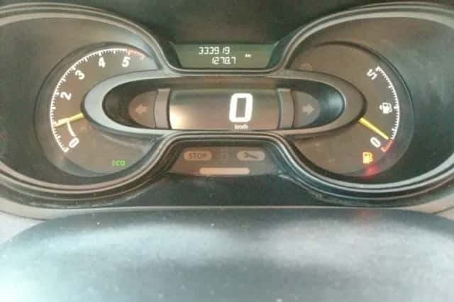 Opel Vivaro (2016) thumbnail 4