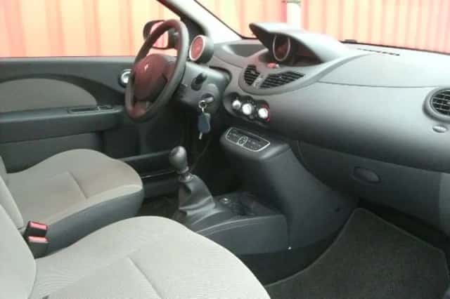 Renault Twingo (2011) thumbnail 6