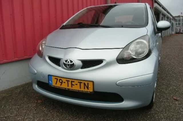 Toyota Aygo (2006) thumbnail 1