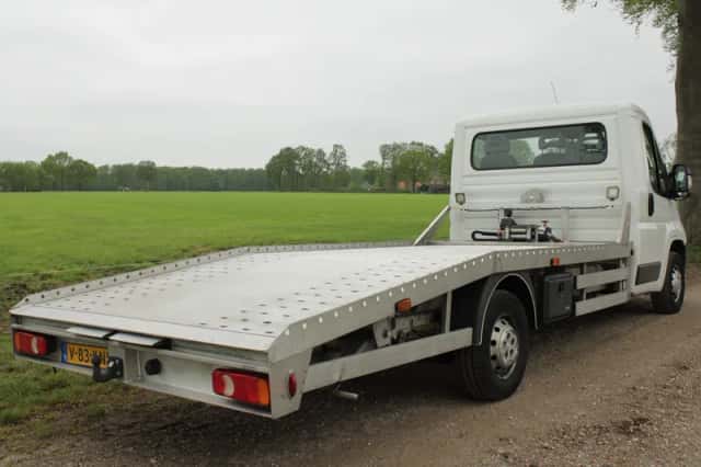 Peugeot Boxer (2018) thumbnail 4