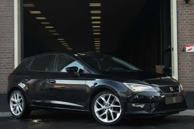 SEAT Leon (2013) thumbnail 5
