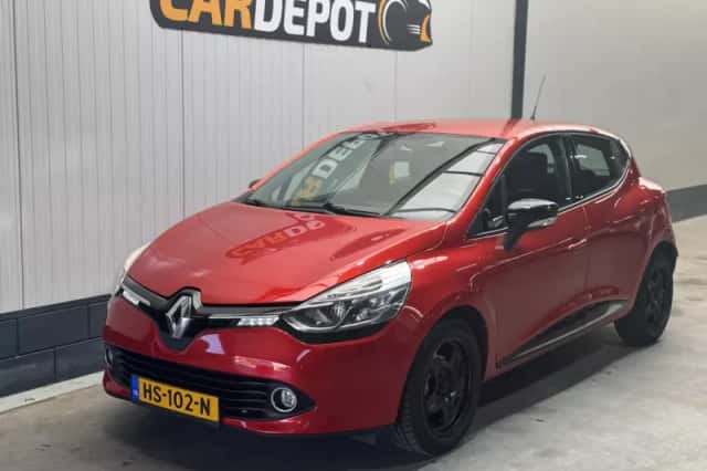 Renault Clio (2016) thumbnail 1