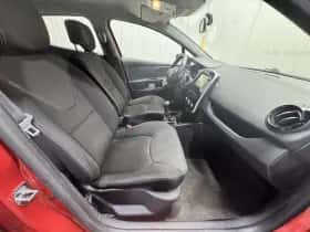 Renault Clio (2016) thumbnail 27