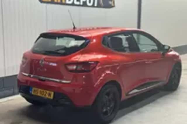 Renault Clio (2016) thumbnail 33