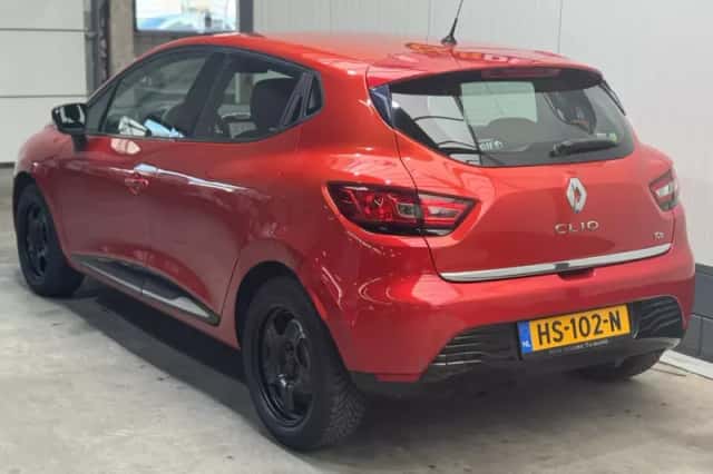 Renault Clio (2016) thumbnail 7