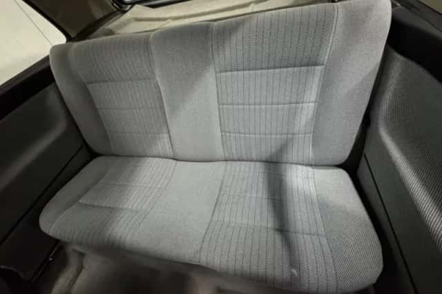 Volkswagen Golf (1988) thumbnail 16