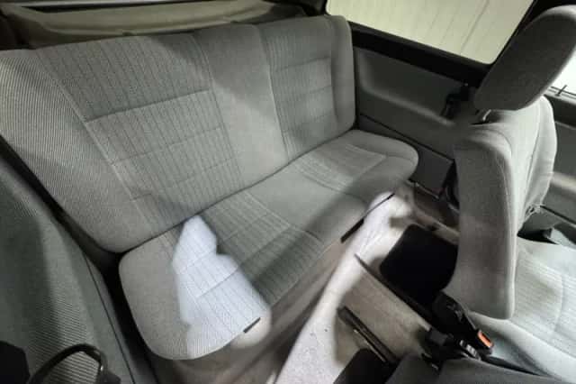 Volkswagen Golf (1988) thumbnail 17