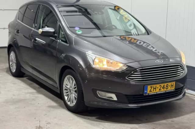 Ford C-Max (2015) thumbnail 3