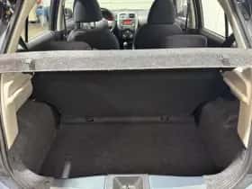 Nissan Micra thumbnail 9