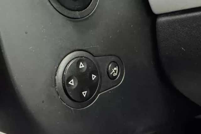 Porsche Cayenne (2004) thumbnail 20
