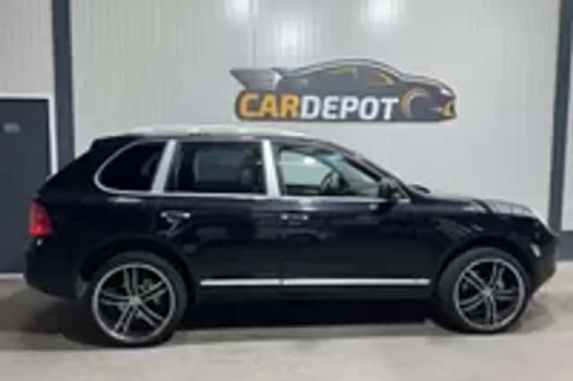 Porsche Cayenne (2004) thumbnail 31