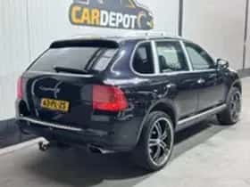 Porsche Cayenne thumbnail 32