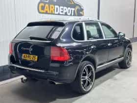 Porsche Cayenne thumbnail 5