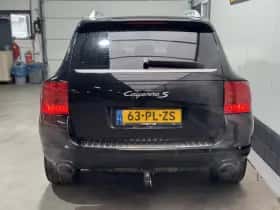 Porsche Cayenne thumbnail 6