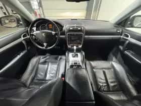 Porsche Cayenne thumbnail 9