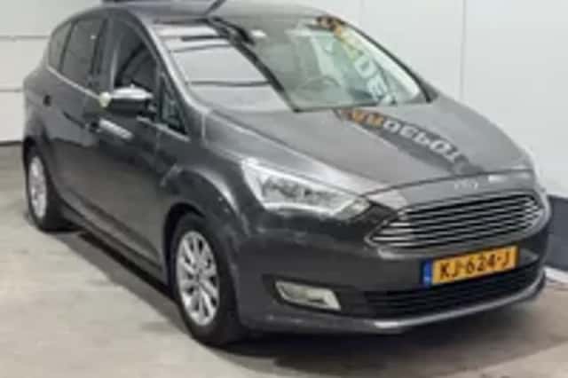 Ford C-Max (2015) thumbnail 31