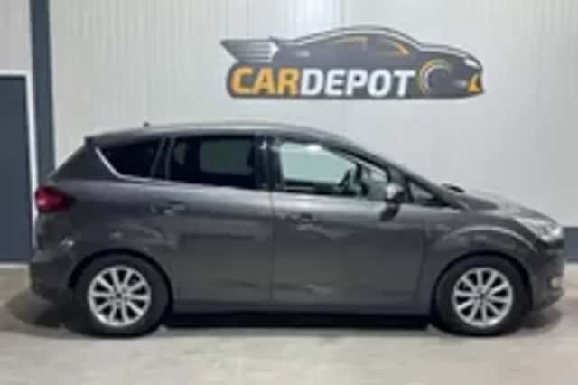 Ford C-Max (2015) thumbnail 32