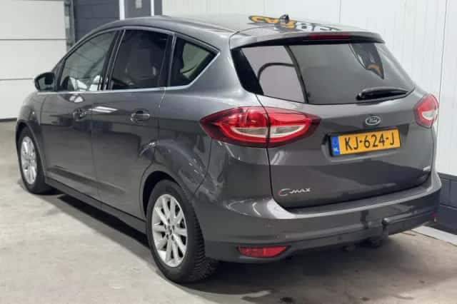 Ford C-Max (2015) thumbnail 7